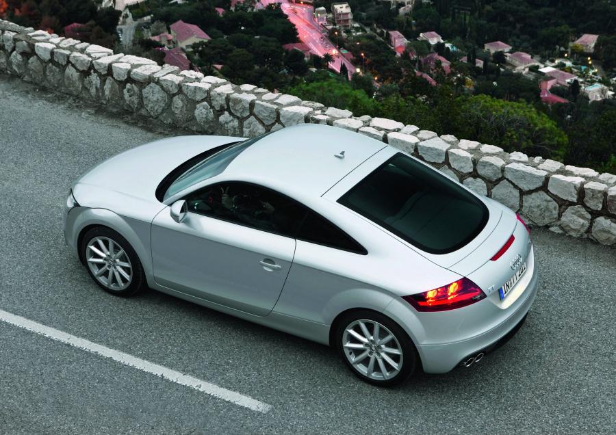  Audi TT 2.0 TDI Quattro Coupe (8J) 2010 года  (WW) (фото 21 из 26)